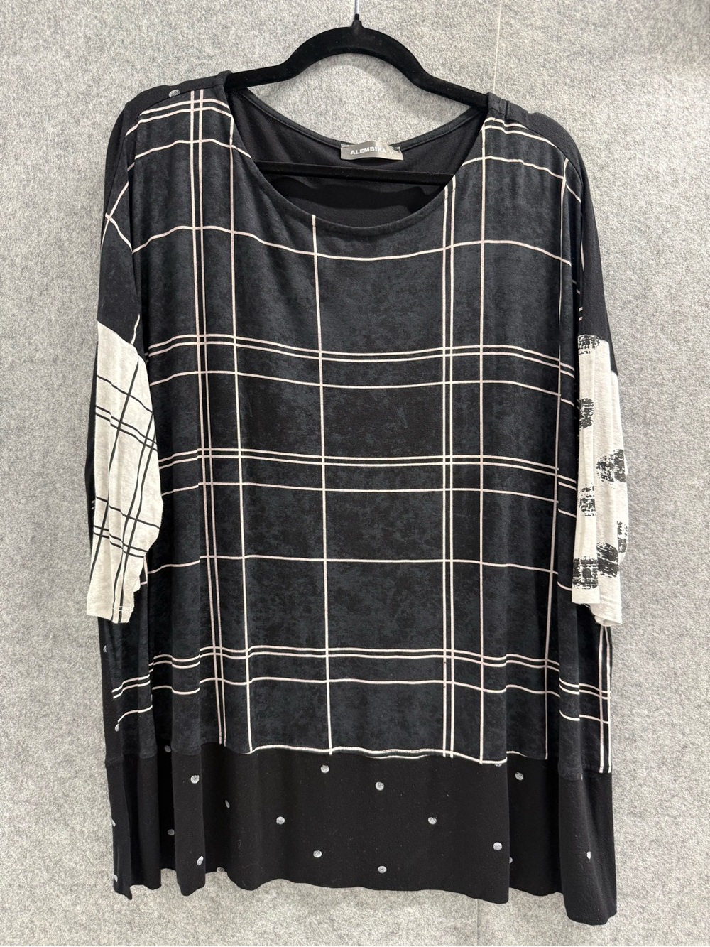 Alembika Black & Ivory Plaid Mixed-Print Tunic - Womens M - Polka Dot